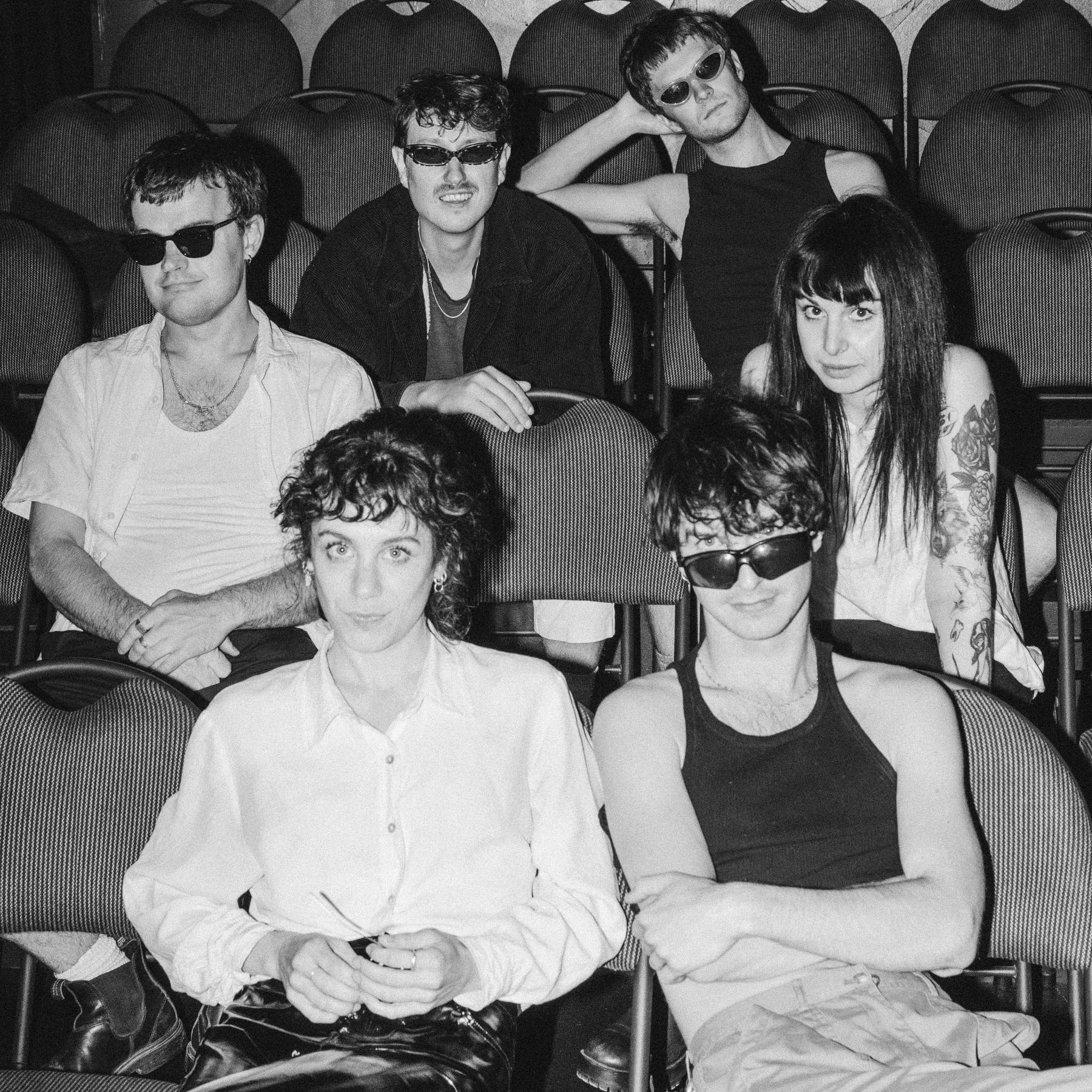 Black and white picture of a friend group